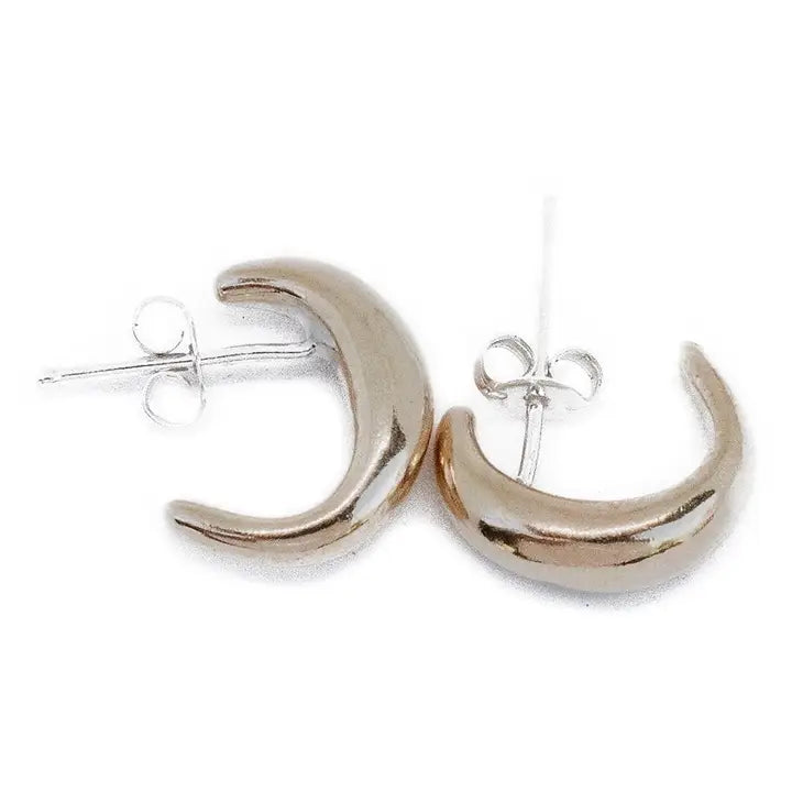 Lu Hug Studs