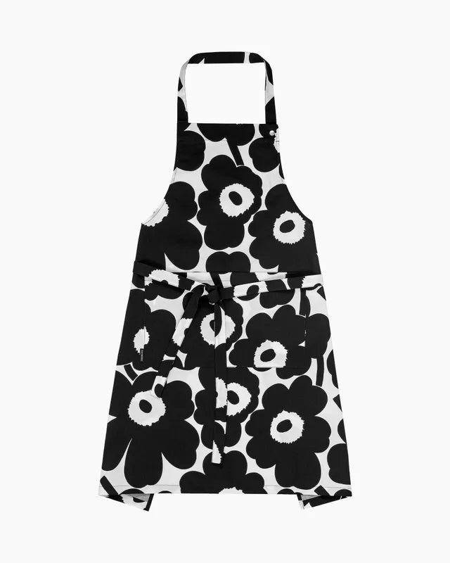 Pieni Unikko Apron - Black & White